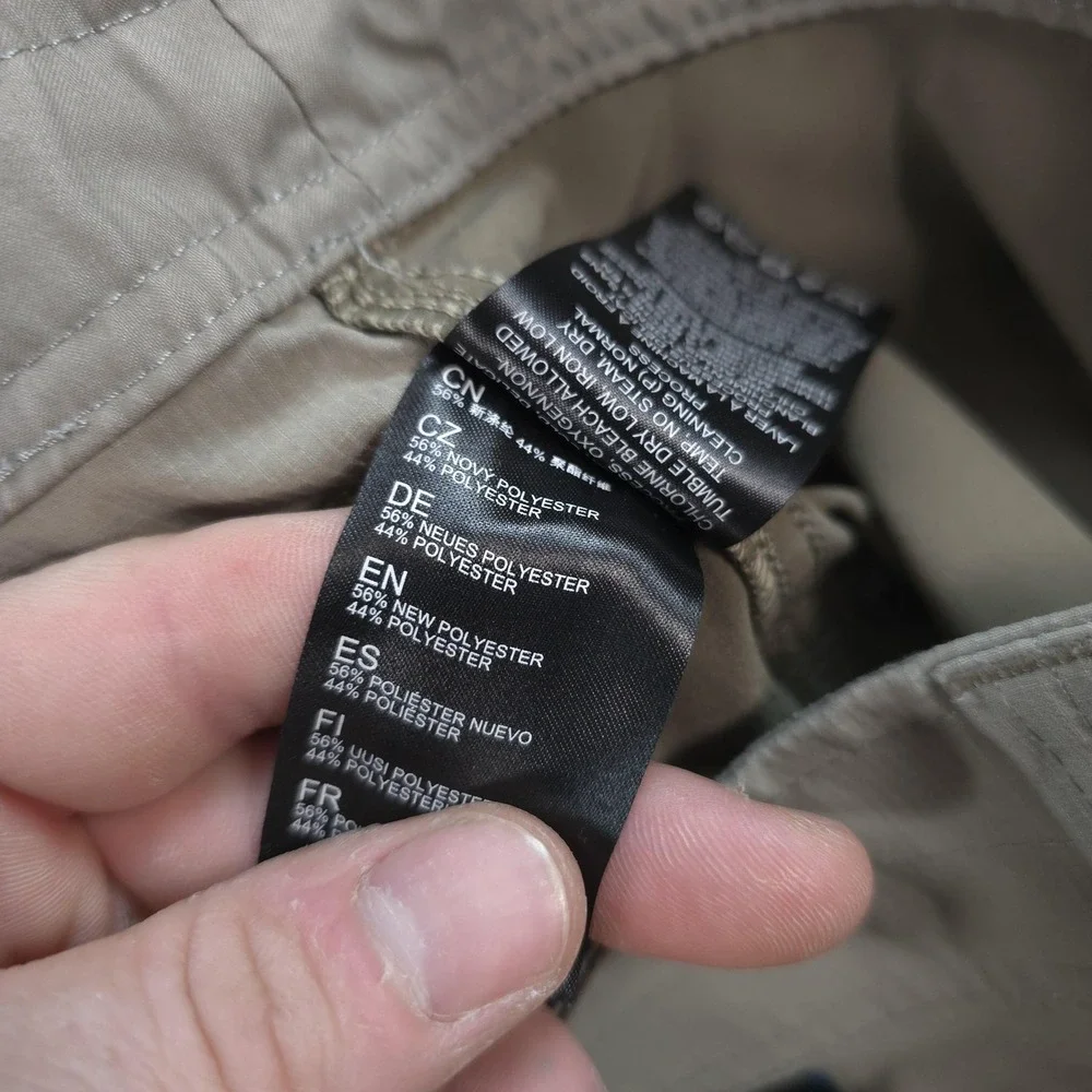 Kuhl Shorts Mens 32 Beige Silencr Kargo Chino Hiking Travel Performance 5230